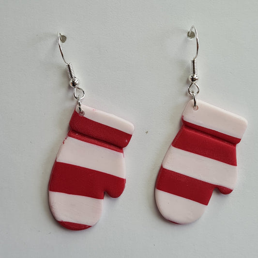 CCC Polymer Earrings Christmas Mitts
