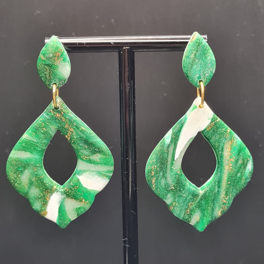 CCC Polymer Earrings Green / White Swirl